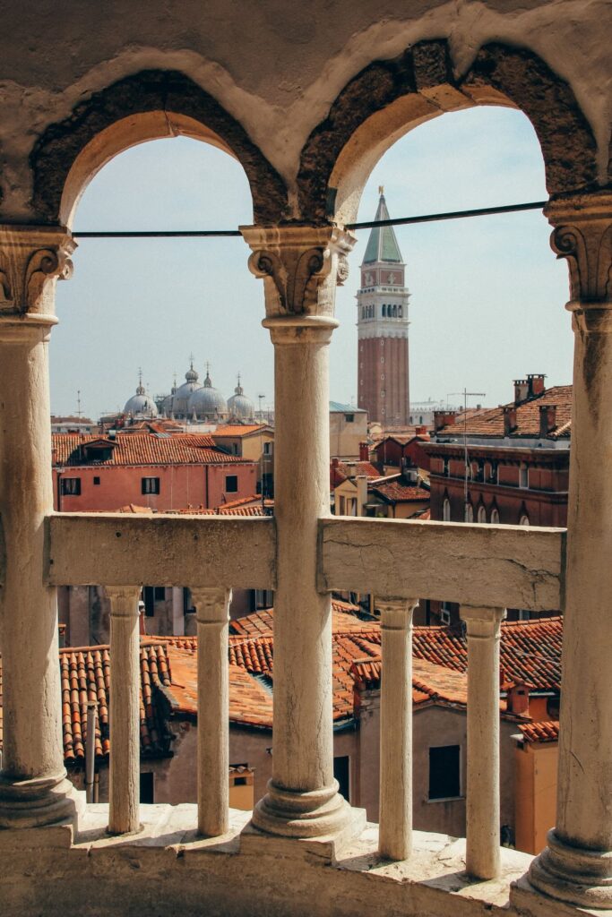 Scala Contarini del Bovolo