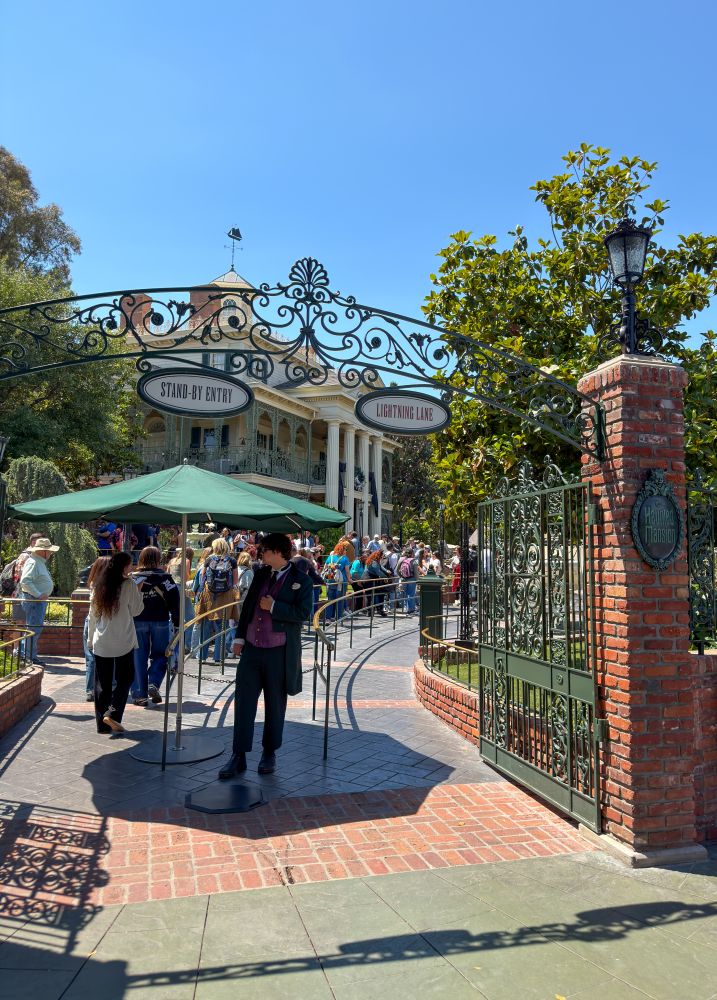 Best Rides at Disneyland