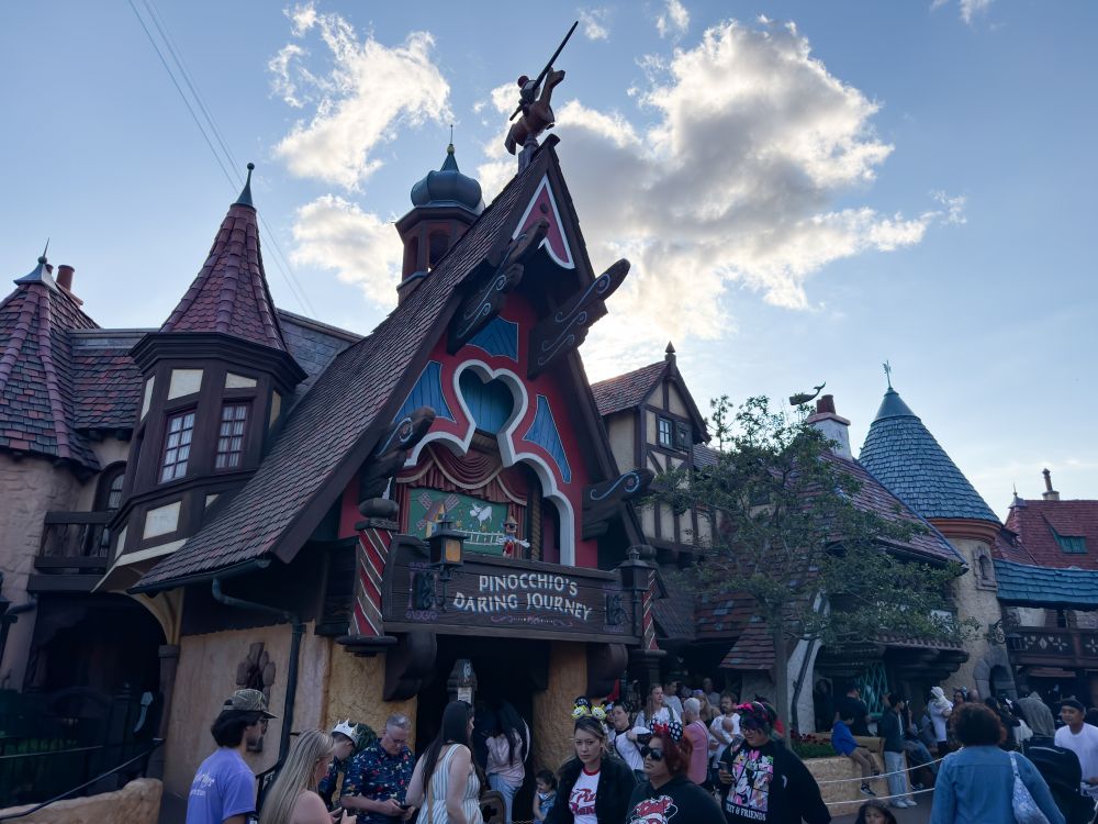 Best Rides at Disneyland