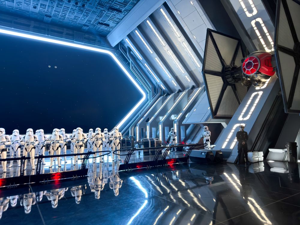 Rise of the Resistance Ride